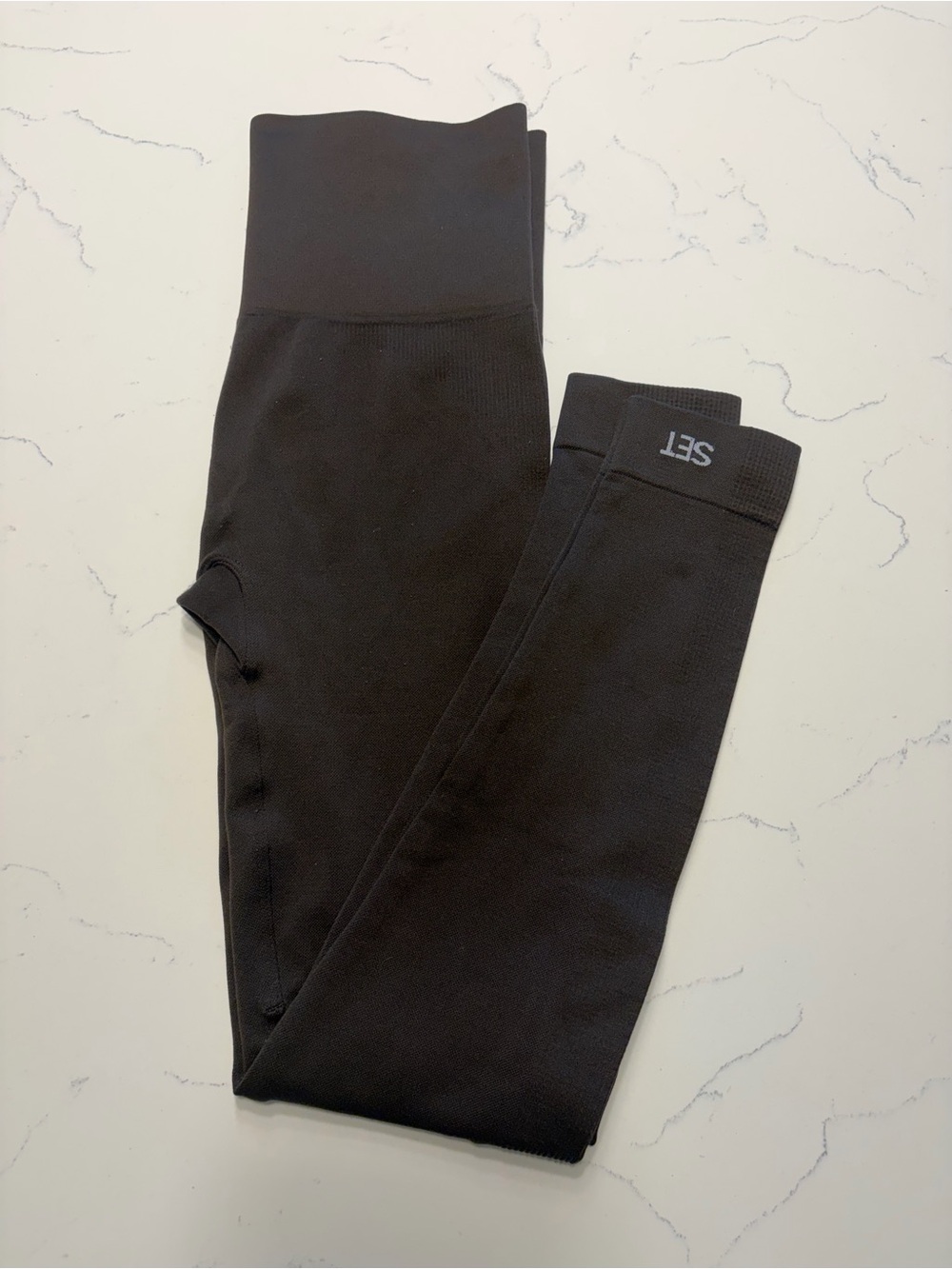 SET Active Black High-Rise Sculpting Leggings